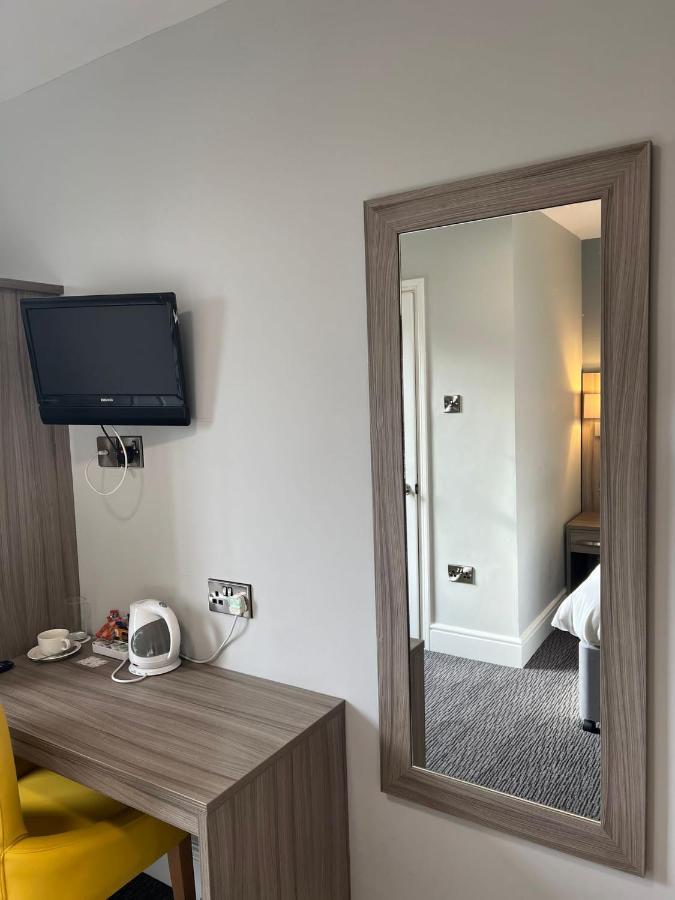 St Andrews Town Hotel Droitwich Esterno foto
