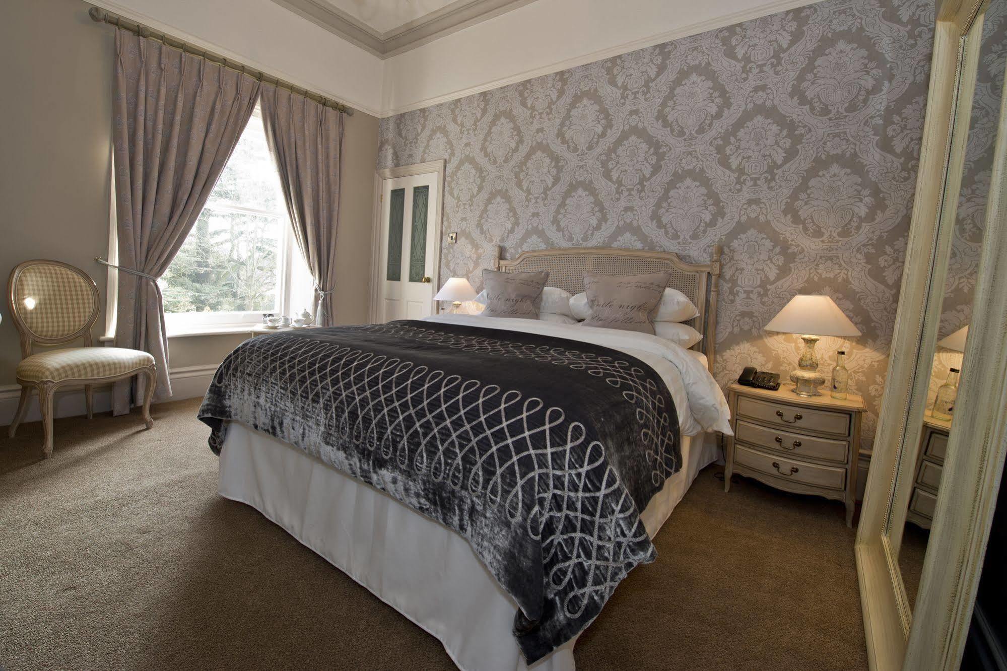 St Andrews Town Hotel Droitwich Esterno foto